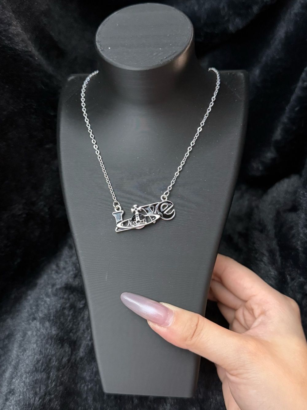 Brand New Love Letter Pendant Thin Chain Fashion Necklace Unworn